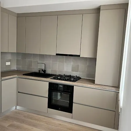 La Liziera Padurii Apartment *