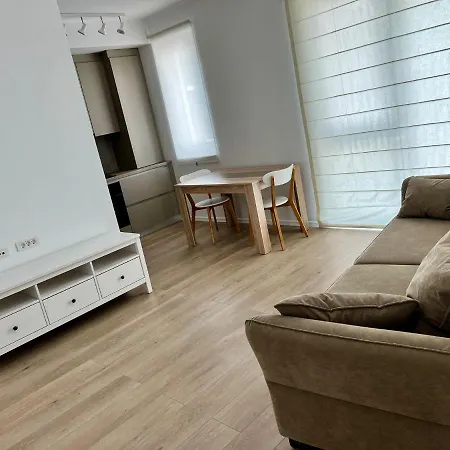 La Liziera Padurii Apartment *